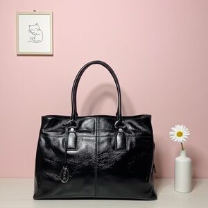 ❗️SALE 12-23❗️ Tod’s Black Patent Leather Di Bag Media Tote